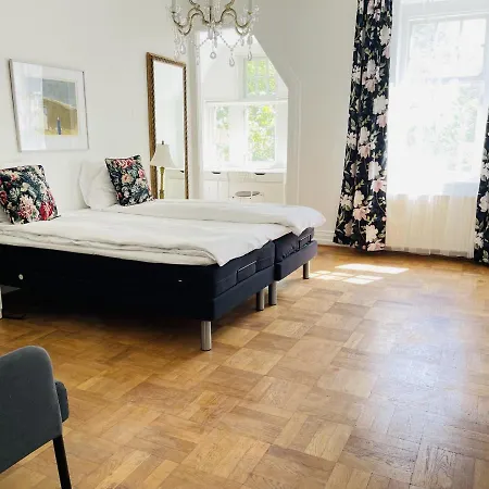 Apartment Aday - Mansion - 3 Bedroom