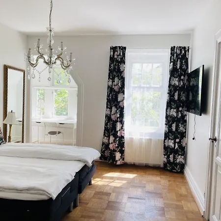 Aday - Mansion - 3 Bedroom Apartment Aalborg