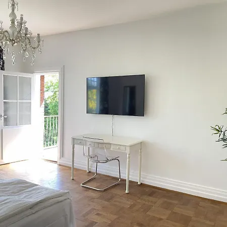 Aday - Mansion - 3 Bedroom Ольборг